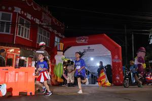 BIB: 
                            <button type="button" onclick="openModal(26224613)" class="btn btn-primary btn-sm float-right btn-popup" data-toggle="modal" data-target=".modal-high-quality">
                        <i class="fas fa-shopping-cart"></i> Add to Cart
                    </button>
                                            <button type="button" onclick="isThisMe(26224613, true)" class="btn btn-success btn-sm float-right btn-popup btn-isme hidden" data-toggle="tooltip" data-placement="bottom" title="นี่คือรูปของคุณใช่ไหม คลิกที่นี่เพื่อเอาเข้าอัลบั้ม">
                        <i class="fas fa-plus"></i> Add to album
                    </button>
                    <button type="button" onclick="isThisMe(26224613, false)" class="btn btn-warning btn-sm float-right btn-popup btn-isnotme hidden">
                        <i class="fas fa-ban"></i> Remove from album
                    </button>